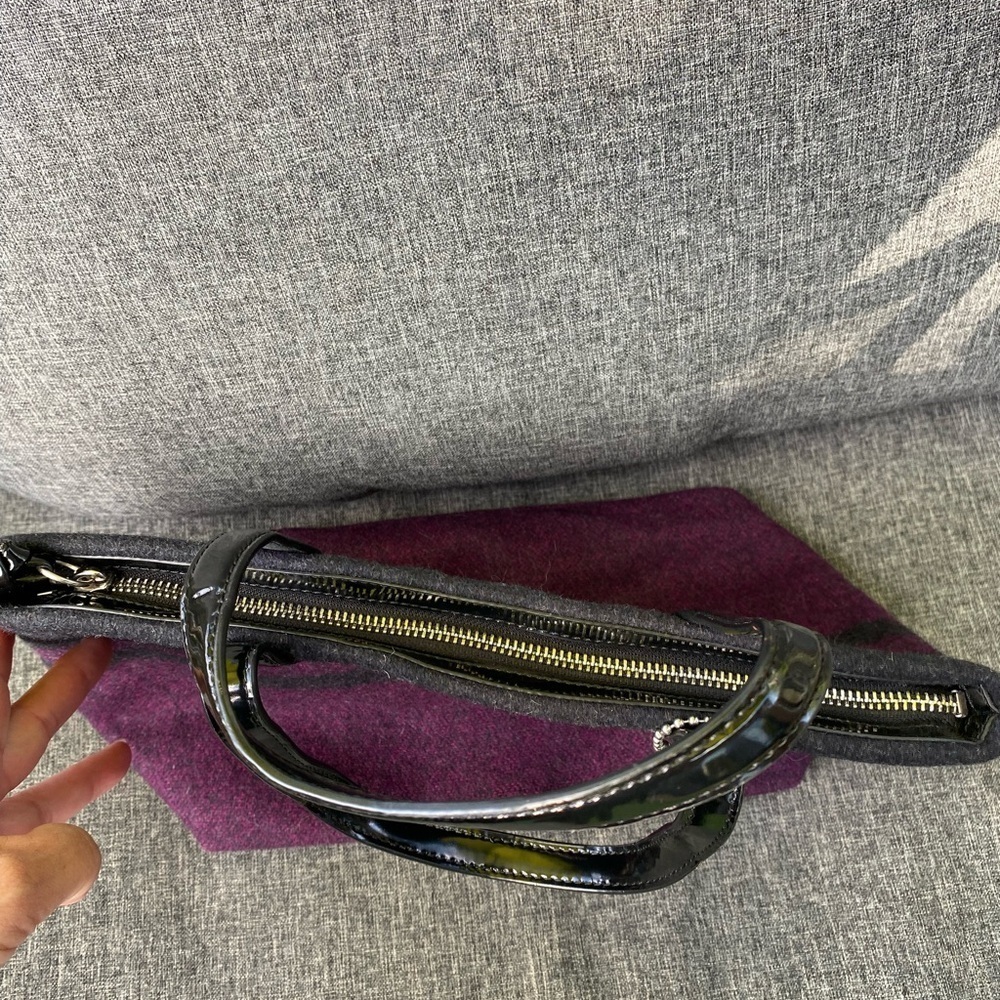 Coach |  gorgeous wool purse F24786 - Picture 5 of 14